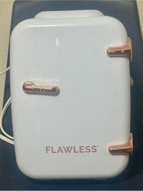 Flawless White & Rose Gold Mini Beauty Fridge